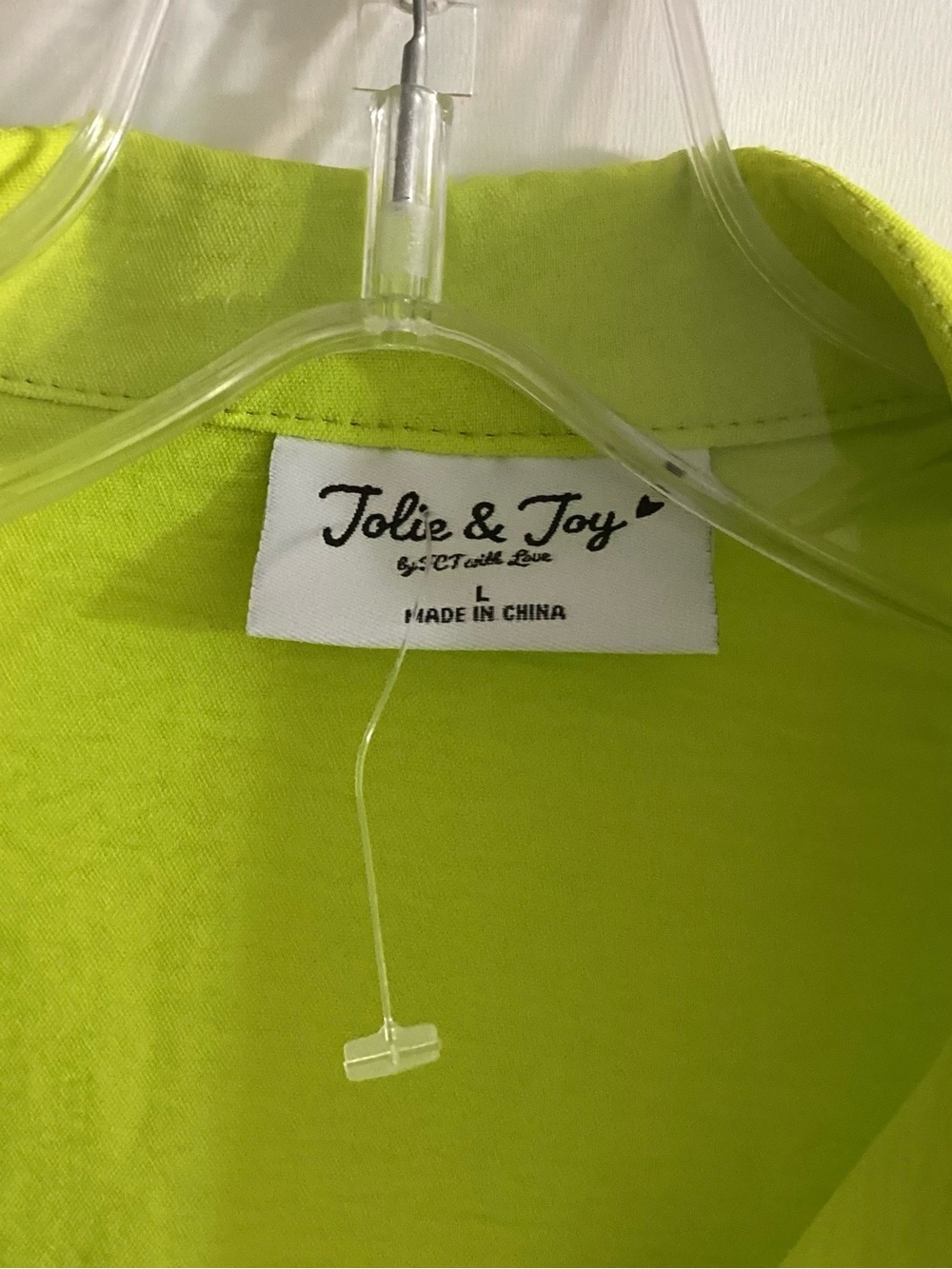 NWT Jolie & Joy women’s Neon Lime Top